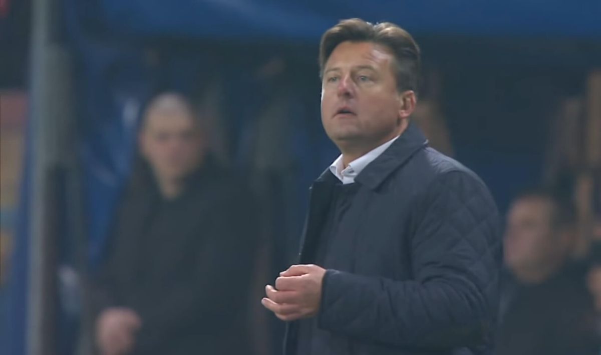 Kosta Runjaić nie zamierza odchodzić z Pogoni Szczecin. Odrzucił ofertę europejskiej reprezentacji Zdjęcie główne wpisu