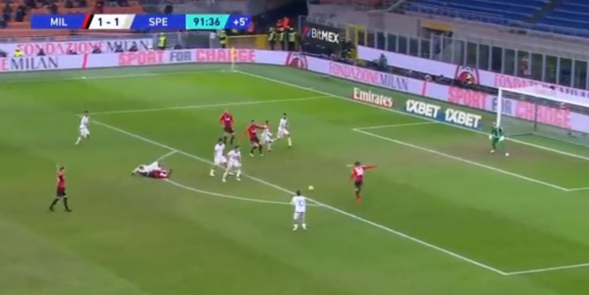 Milan okradziony w meczu ze Spezią. Ogromny błąd sędziego [WIDEO] Zdjęcie główne wpisu