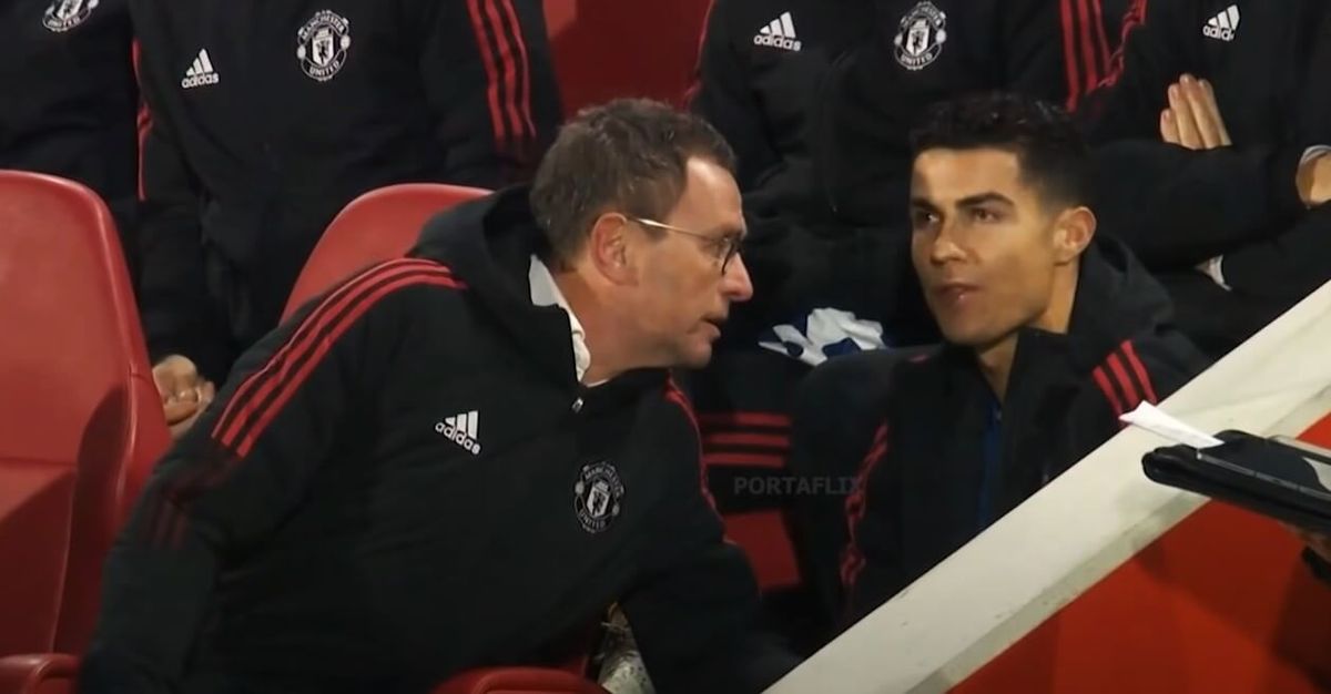 Ronaldo niezadowolony po zmianie. Rangnick tłumaczył się Portugalczykowi [WIDEO] Zdjęcie główne wpisu