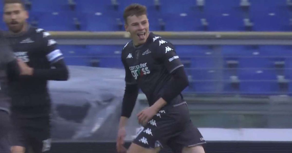 Szymon Żurkowski puka do drzwi reprezentacji Polski! Kolejna bramka w Serie A [WIDEO] Zdjęcie główne wpisu