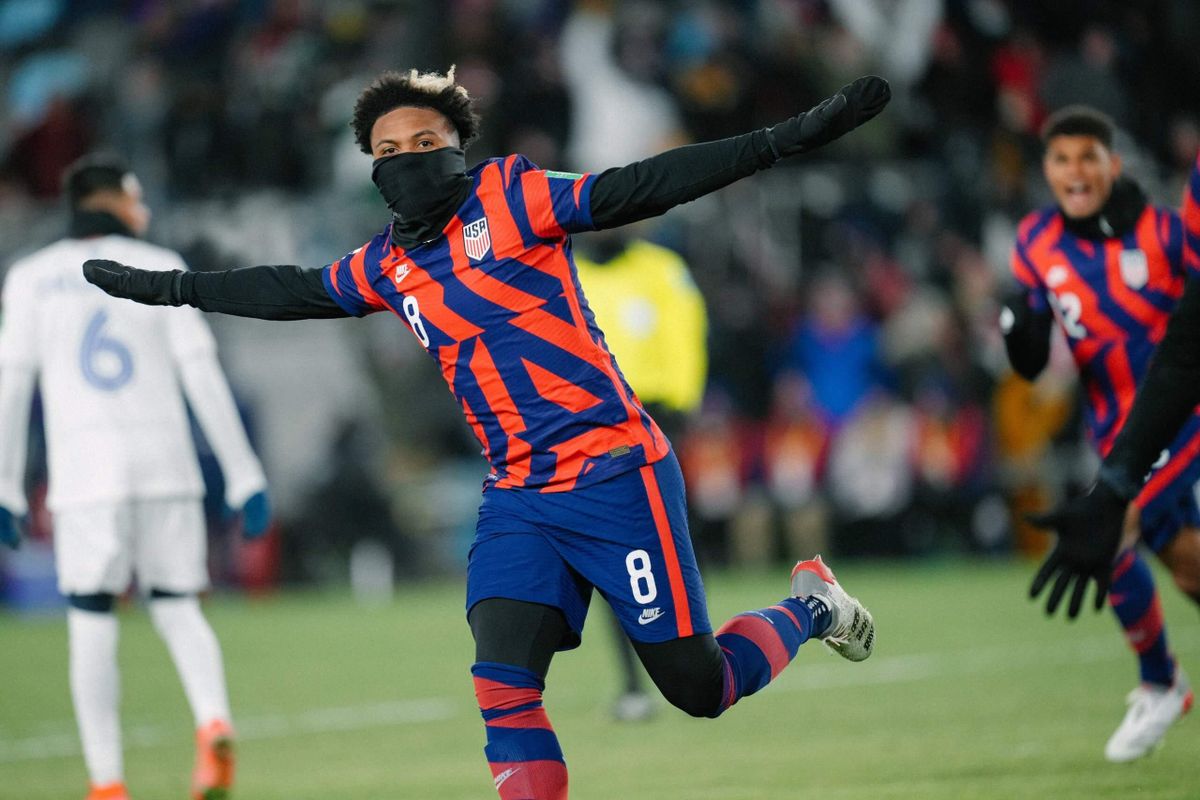 Szalony mecz za oceanem. Piłkarze grali przy -17 stopniach i skończyli pod kroplówką Zdjęcie główne wpisu