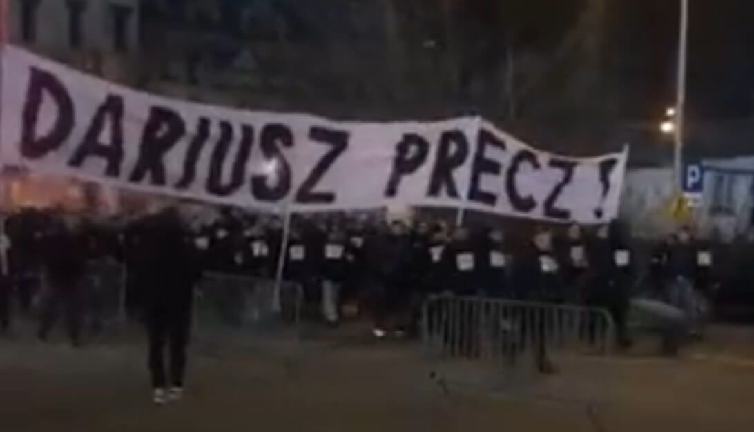 Początek pożegnania Mioduskiego! „Zaczęło się show” [WIDEO] Zdjęcie główne wpisu