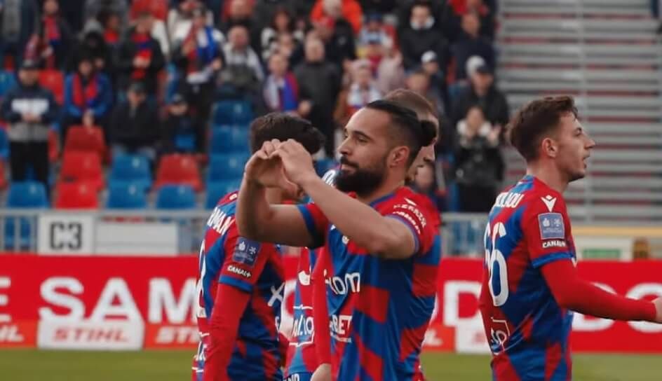 Ivi Lopez bliski odejścia z Rakowa Częstochowa. Poznaliśmy możliwe kierunki transferu Zdjęcie główne wpisu