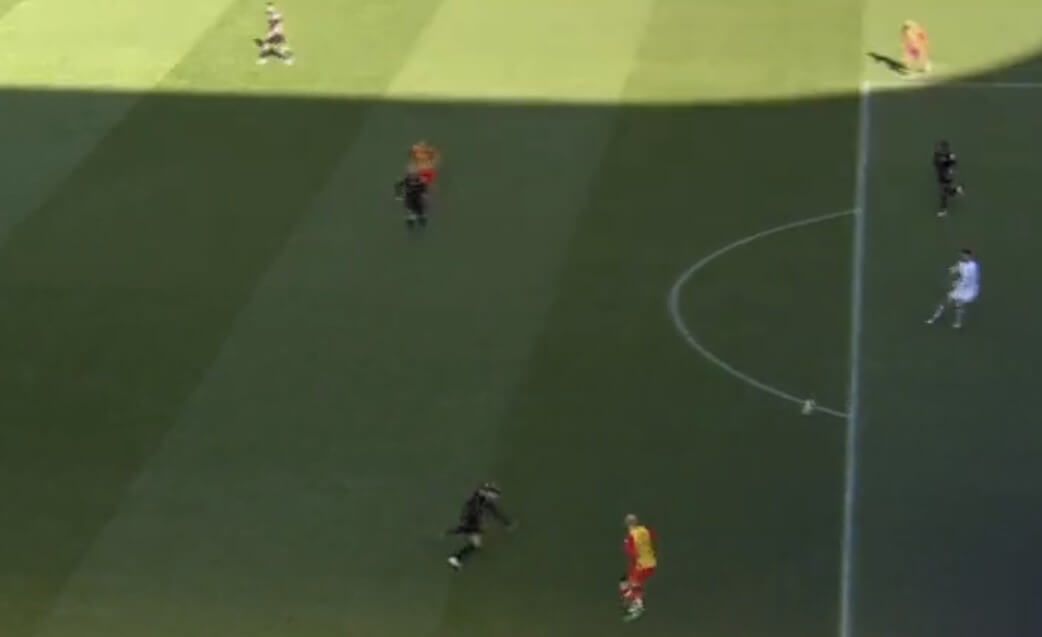 Co autor miał na myśli? Bramkarz Jagiellonii z fatalnym błędem [WIDEO] Zdjęcie główne wpisu