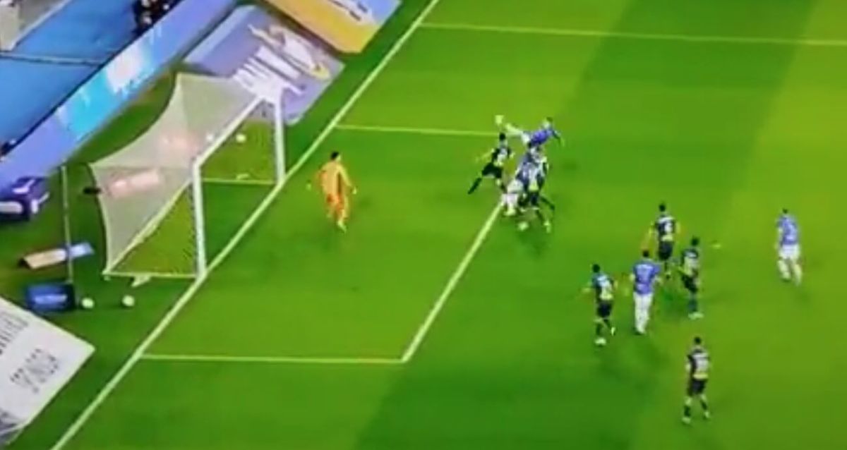 Lech prowadzi z Legią. Satka trafia do siatki [WIDEO] Zdjęcie główne wpisu