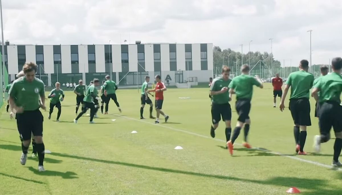 Dramatyczny stan akademii Legii Warszawa. „Jest do gruntownej przebudowy” Zdjęcie główne wpisu