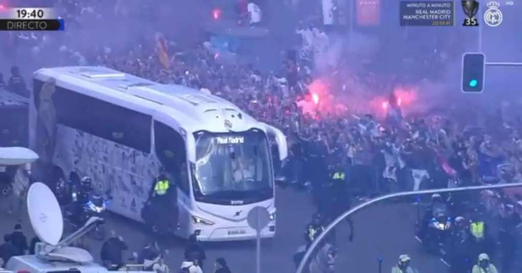 Madryt płonie przed meczem rewanżowym. „Nigdy nie widziałem jeszcze takiej atmosfery” Zdjęcie główne wpisu