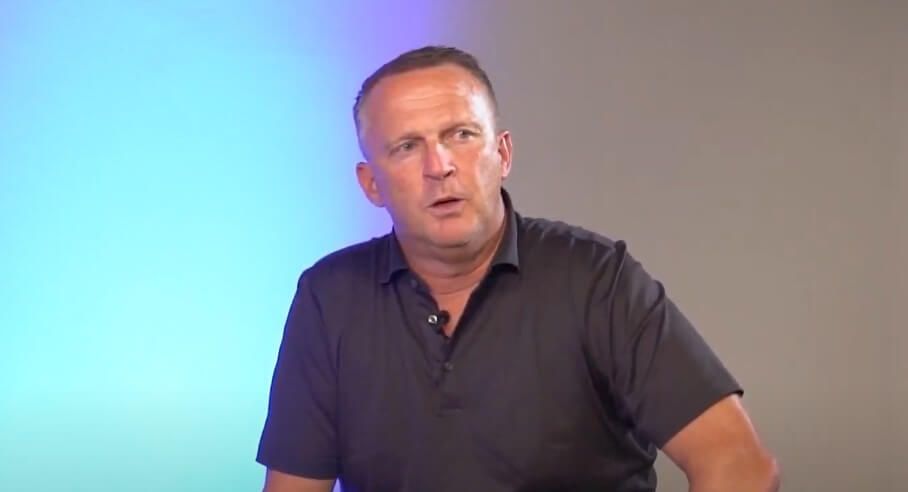 Trener Lecha o kondycji psychicznej zespołu po porażce z Karabachem. „Wracamy do równowagi” Zdjęcie główne wpisu