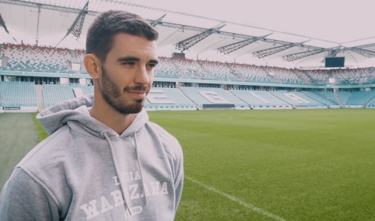 Co z przyszłością Igora Kharatina? Dyrektor sportowy Legii zabrał głos ws. plotek transferowych Zdjęcie główne wpisu