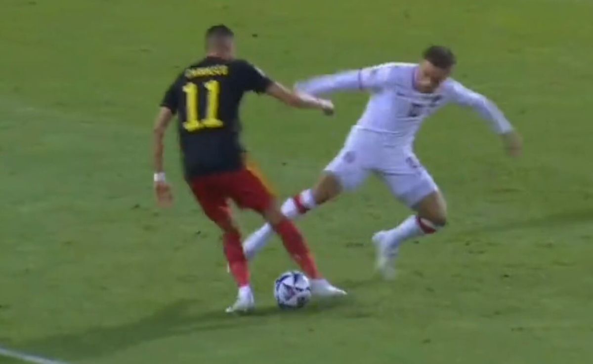 Pogubiony Matty Cash. Udany zwód Yannicka Carrasco [WIDEO] Zdjęcie główne wpisu