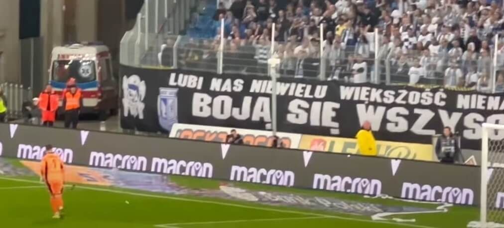 Kary od Komisji Ligi po meczu Lech – Legia. Oba kluby i Kacper Tobiasz zapłacą grzywny Zdjęcie główne wpisu