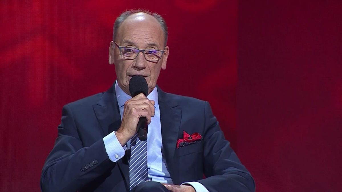 Po mundialu w Katarze Dariusz Szpakowski nadal będzie pracował w TVP. Poznaliśmy jego nową rolę Zdjęcie główne wpisu