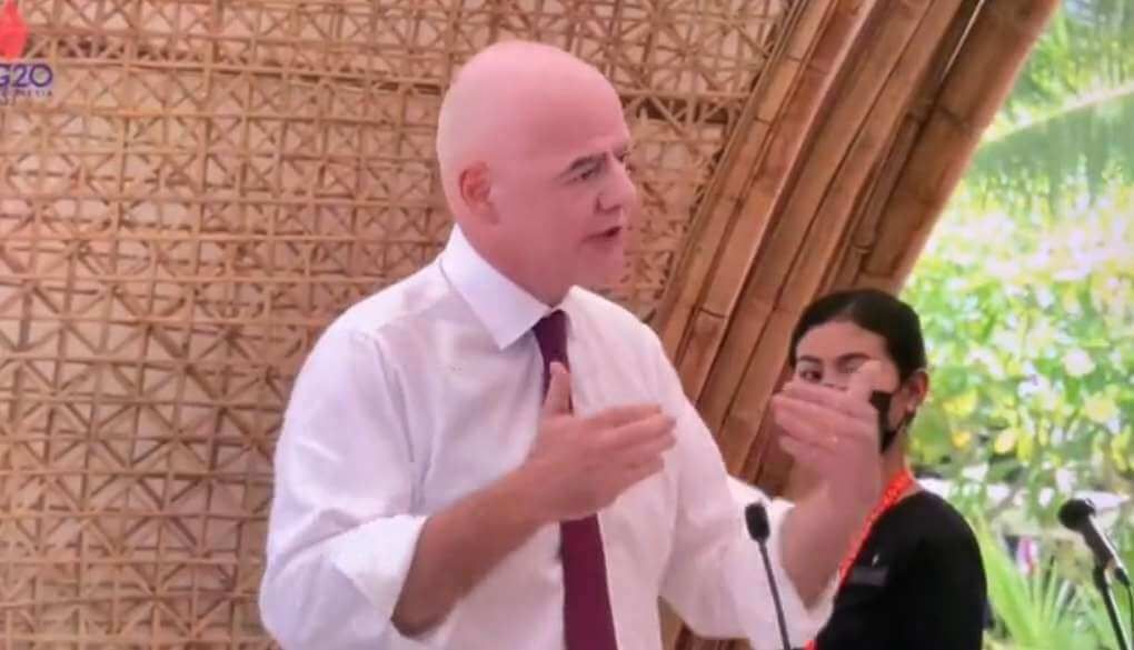 Gianni Infantino znowu szokuje. Jest gotowy zorganizować mundial w Korei Północnej Zdjęcie główne wpisu