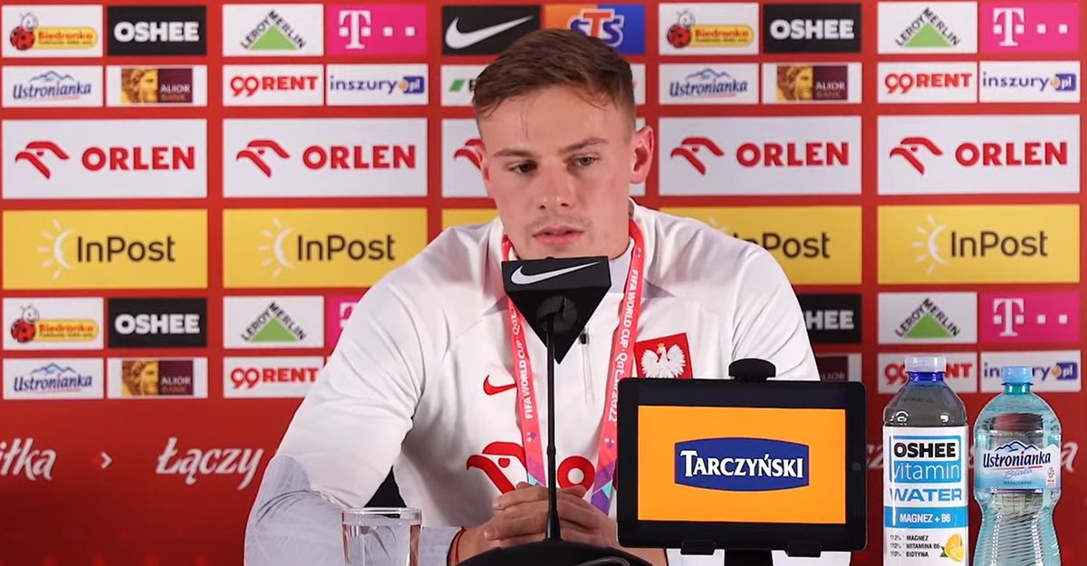 Włoski dziennikarz o problemach Szymona Żurkowskiego. „Rozegra mecz i zawsze coś się dzieje” Zdjęcie główne wpisu