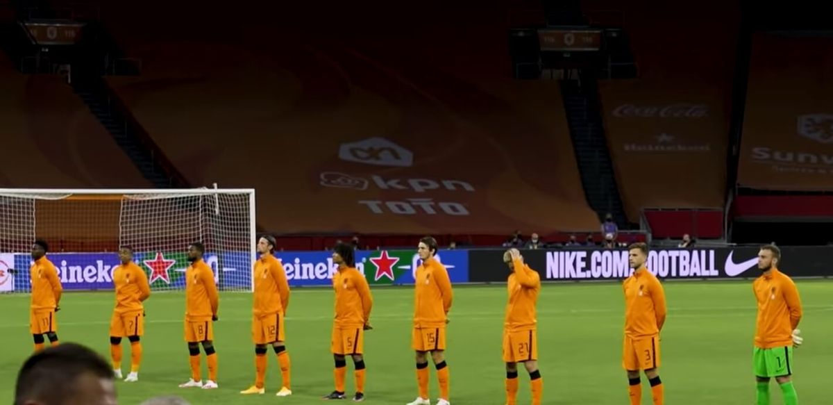 Problemy byłego reprezentanta Holandii. Jest ścigany za import ponad tony kokainy Zdjęcie główne wpisu