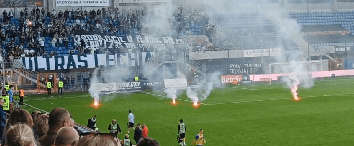 Lechia Gdańsk jednak nie zapłaci kary za limit o młodzieżowcach. Klub dostanie nagrodę Zdjęcie główne wpisu