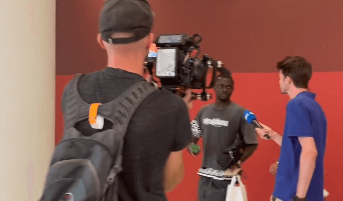 Sadio Mane nie wytrzymał. „Zabijaliście mnie, a teraz chcecie rozmawiać” [WIDEO] Zdjęcie główne wpisu