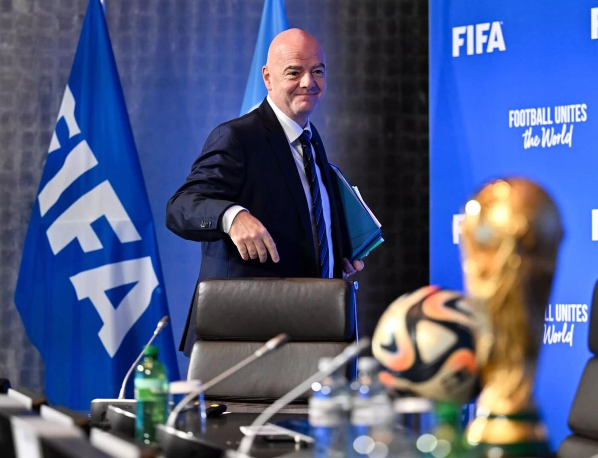 FIFA idzie śladem UEFY. Rosja dopuszczona do Mistrzostw Świata U-17 Zdjęcie główne wpisu