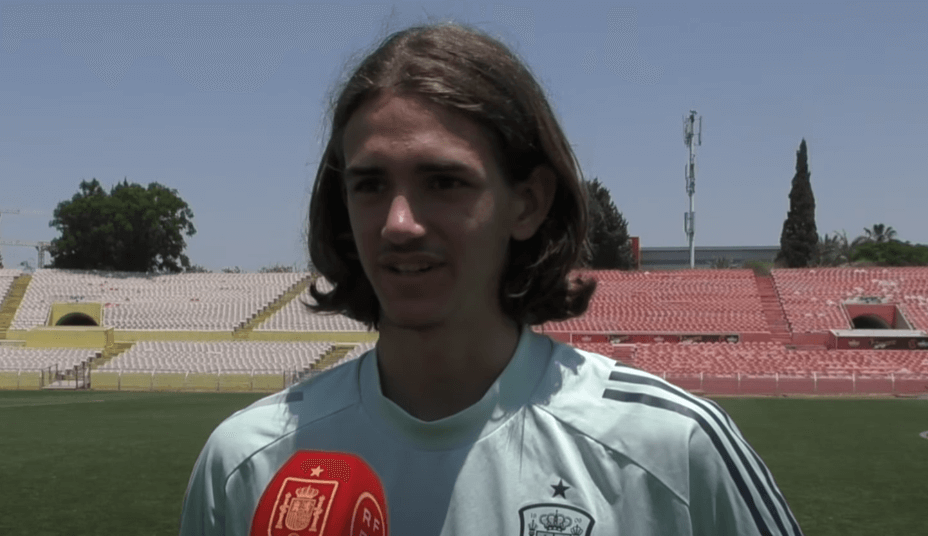 „Specjalny status” Yarka Gąsiorowskiego. Tak Valencia traktuje 18-latka, mogącego grać dla Polski Zdjęcie główne wpisu