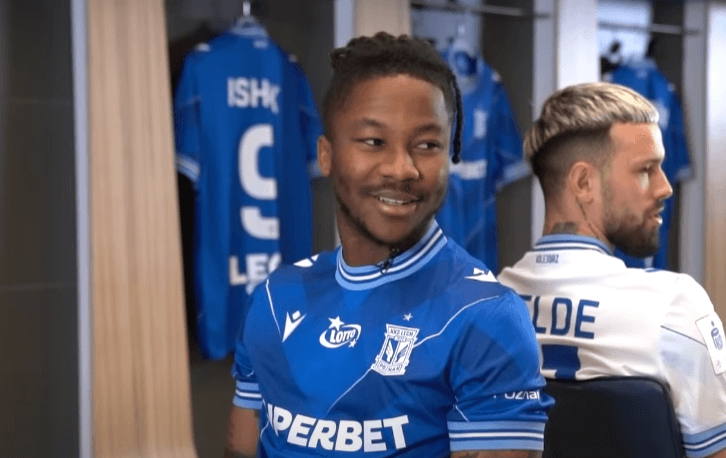 Adriel Ba Loua chce coś udowodnić kibicom Lecha Poznań. „Cały czas o tym myślę” Zdjęcie główne wpisu