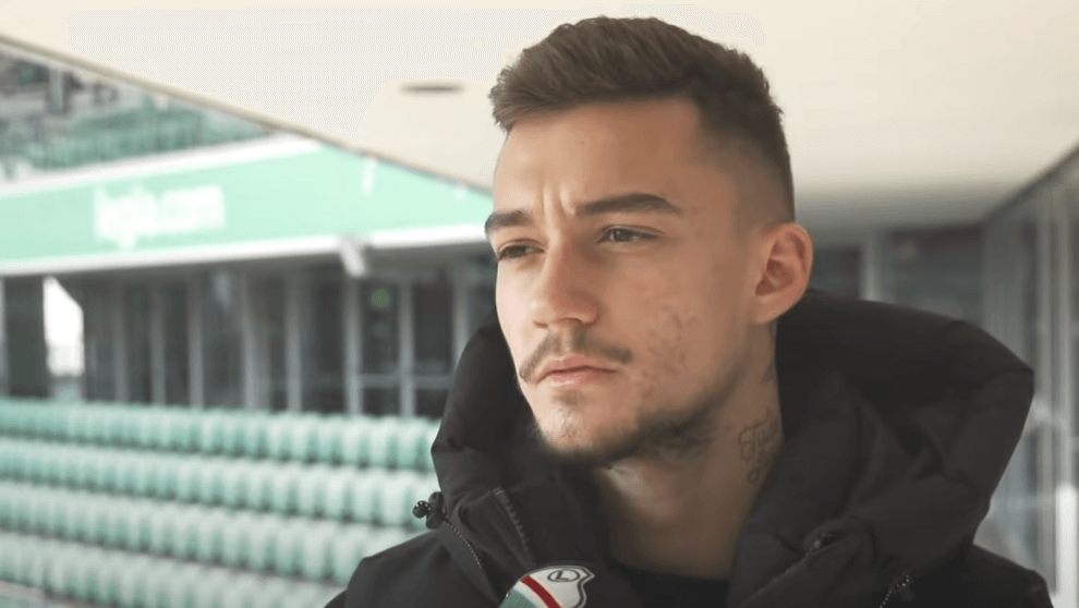 Były piłkarz Legii na radarze klubów z zaskakującego kierunku. Wojskowi zacierają ręce Zdjęcie główne wpisu