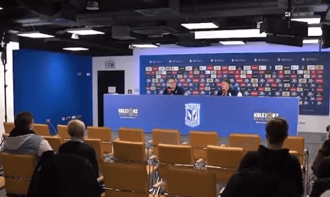 Rzecznik prasowy Lecha Poznań wbił szpileczkę Legii. „Mamy rocznicę…” Zdjęcie główne wpisu