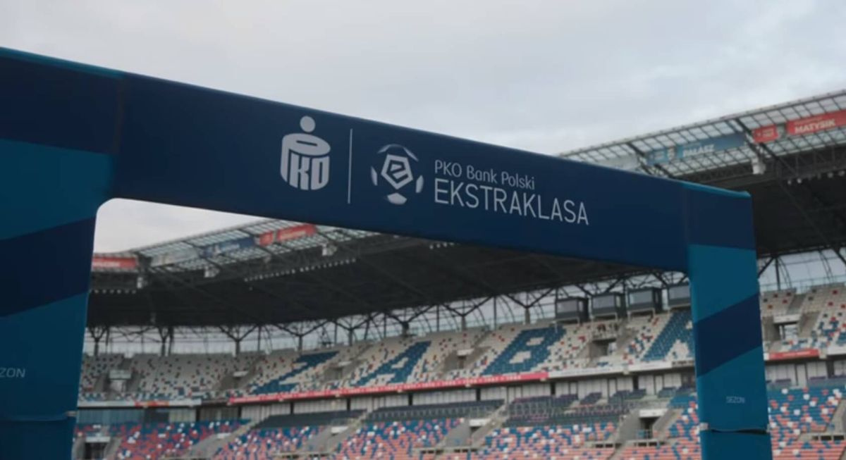 Poznaliśmy najwyżej ocenione karty piłkarzy Ekstraklasy w EA FC 25. Brak złotych kart Zdjęcie główne wpisu