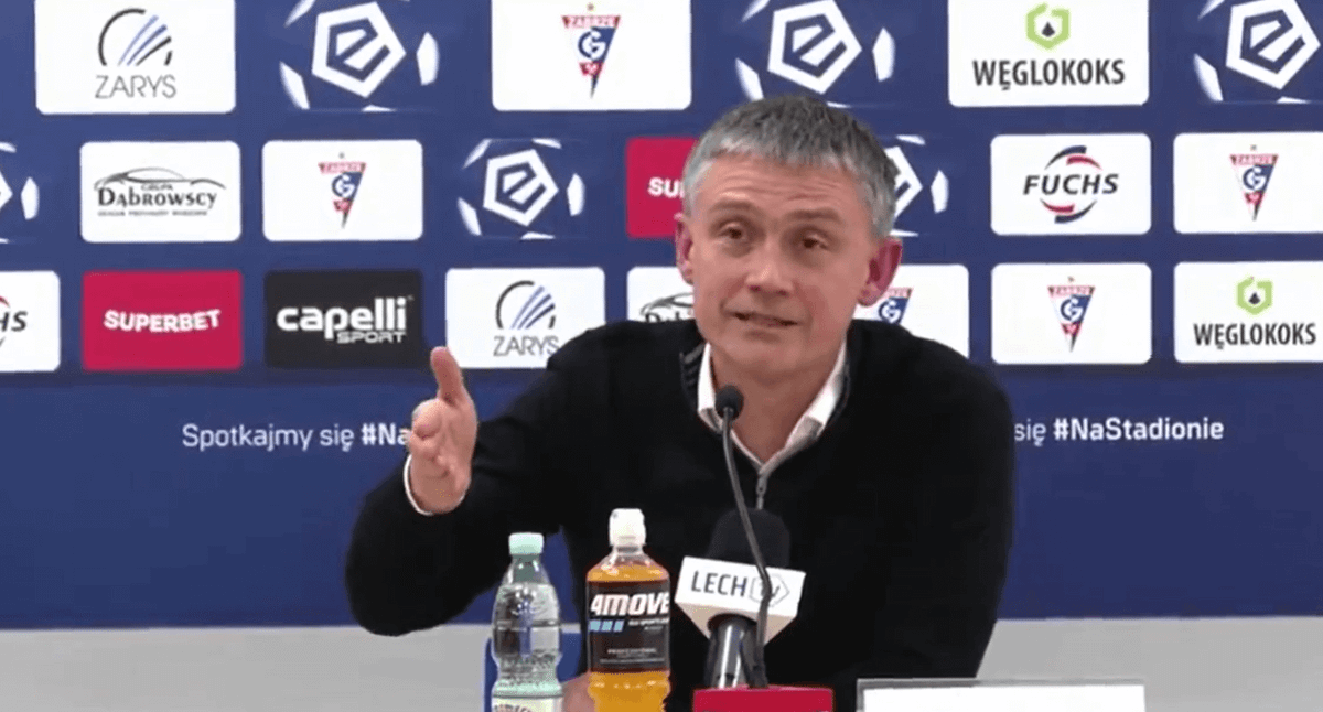 Mariusz Rumak wybuchł po pytaniu dziennikarza. Trener Lecha nie wytrzymał ciśnienia [WIDEO] Zdjęcie główne wpisu