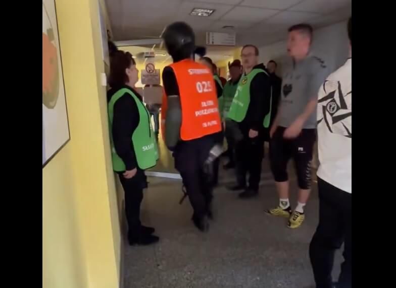Awantura w Polonii Warszawa! Do szatni wparowali kibice [WIDEO] Zdjęcie główne wpisu