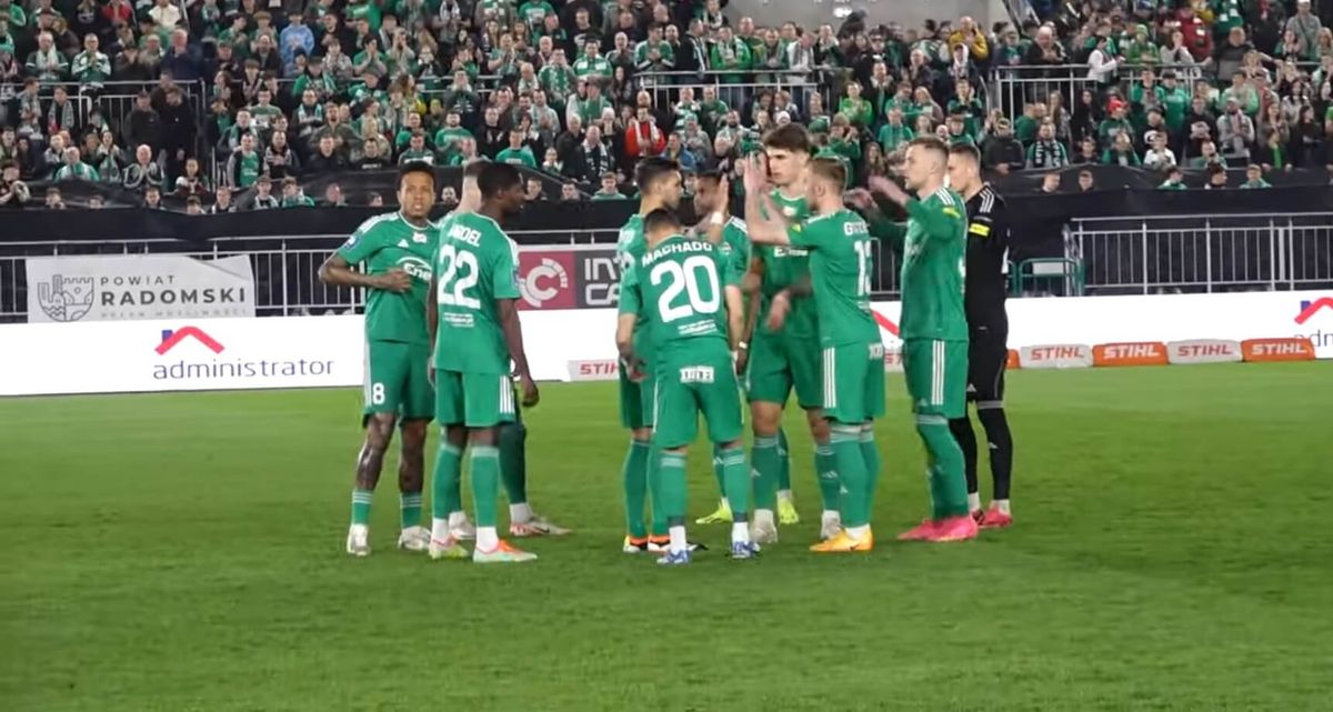 Nocna rozmowa motywacyjna w Radomiu. Przekaz zrozumieli nawet obcokrajowcy. „Mamy dość” Zdjęcie główne wpisu