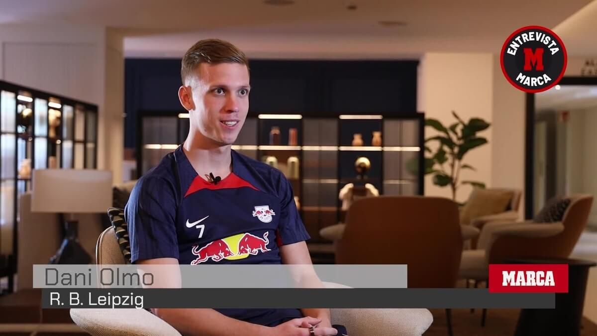 RB Lipsk wyśmiał ofertę Barcelony za Daniego Olmo. Na pieniądze czekaliby prawie 5 lat Zdjęcie główne wpisu