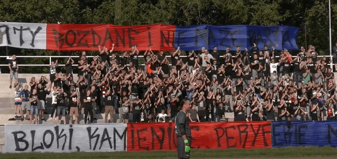 Derby Przemyśla odwołane przez… kibiców? Kuriozalne doniesienia z Podkarpacia Zdjęcie główne wpisu