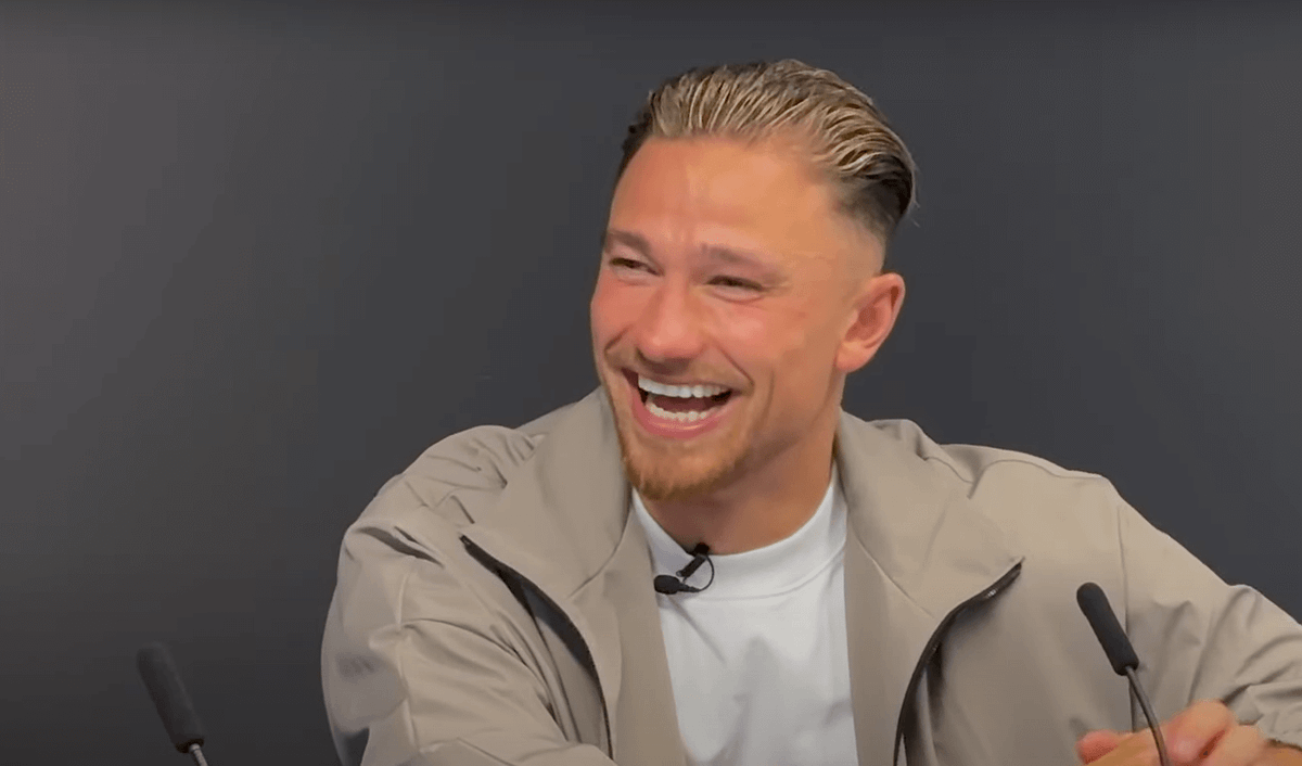 Matty Cash tłumaczy, czemu wciąż nie mówi po polsku. „Znalezienie czasu jest trudne” [WIDEO] Zdjęcie główne wpisu