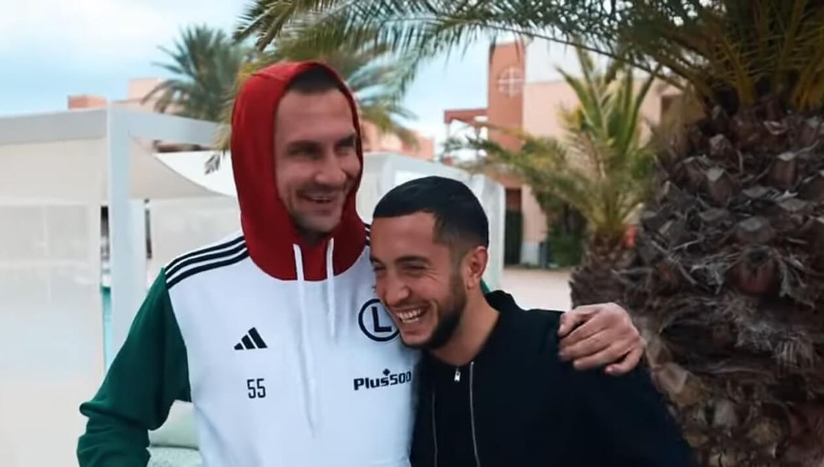Artur Jędrzejczyk zaopiekował się nowym piłkarzem Legii. „Teraz do mnie do pokoju na testy” [WIDEO] Zdjęcie główne wpisu