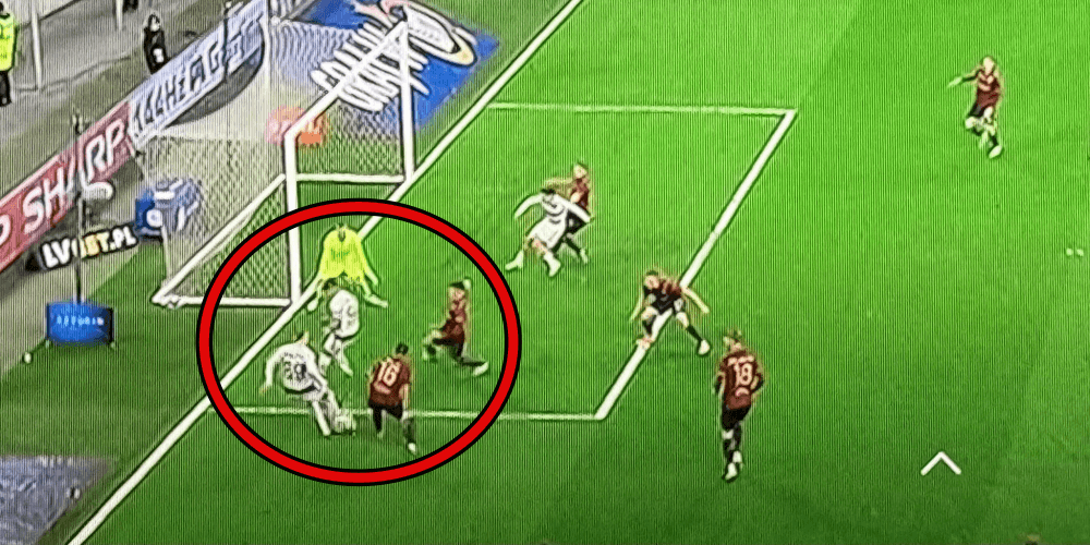 Kontrowersja w meczu Lecha Poznań! Gol Lechii nie powinien zostać uznany? Zdjęcie główne wpisu