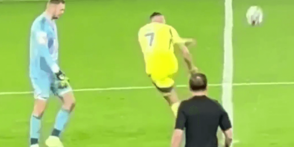 Cristiano Ronaldo nie wytrzymał. Kamery nagrały wybuch Portugalczyka [WIDEO] Zdjęcie główne wpisu