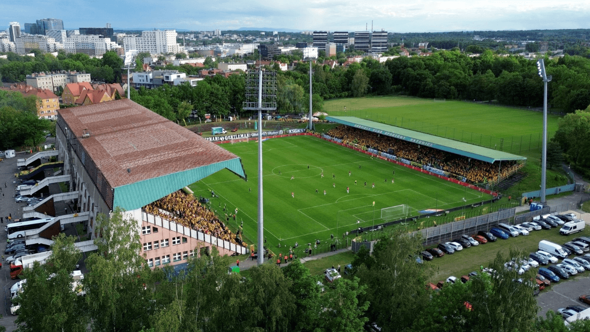 GKS Katowice pożegna stadion przy Bukowej. Ostatni mecz przed wielką przeprowadzką Zdjęcie główne wpisu