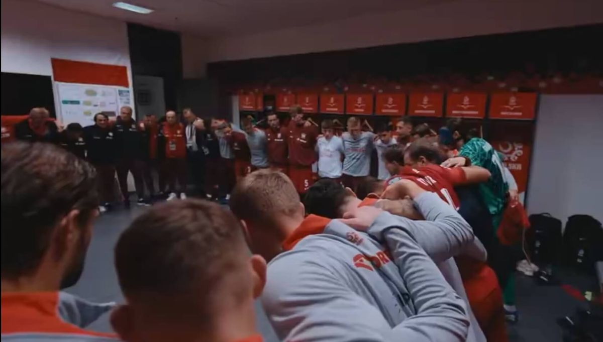 Mocna przemowa Jakuba Kamińskiego przed meczem z Holandią. „Ludzie się bili, żeby dostać bilety” [WIDEO] Zdjęcie główne wpisu