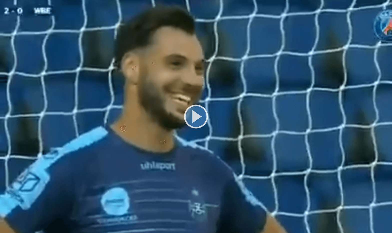 Neymar zabawił się z bramkarzem! Zapytał go w którą stronę ma strzelić [WIDEO] Obraz wpisu
