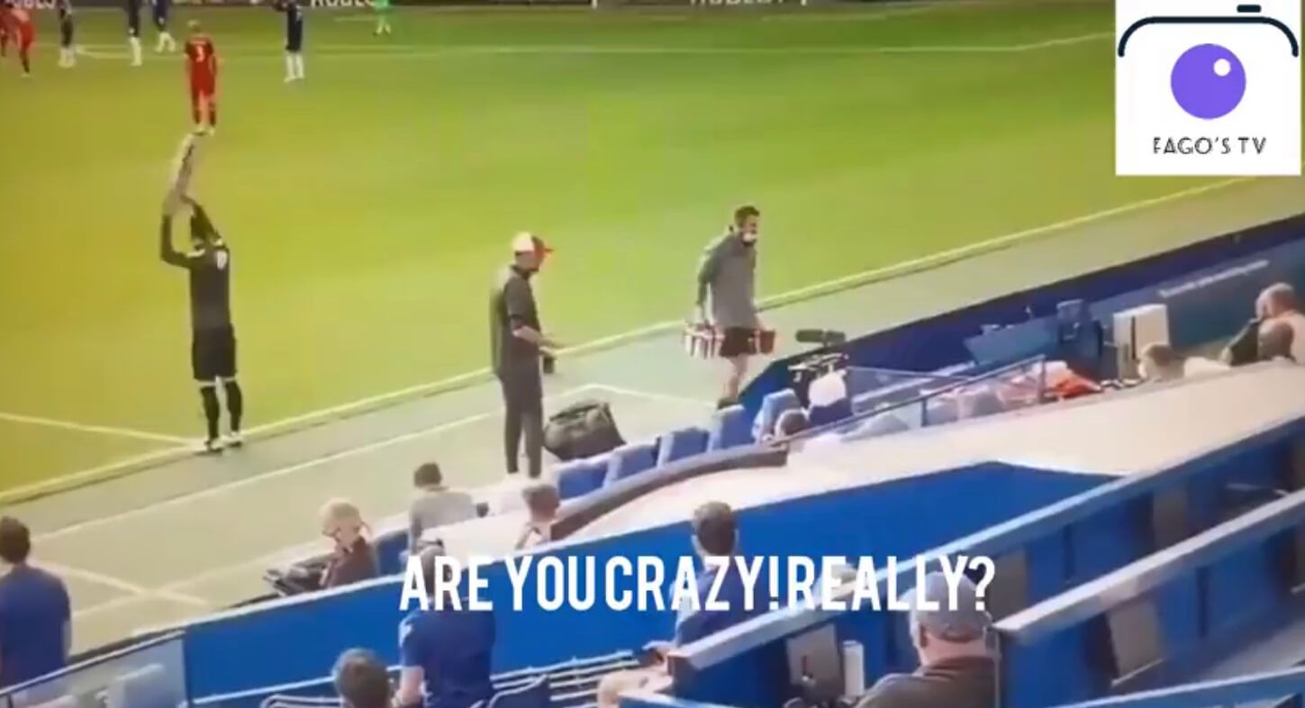 Piłkarze Liverpoolu cieszyli się z czerwonej kartki dla Chelsea… Tak zareagował Klopp [WIDEO] Obraz wpisu