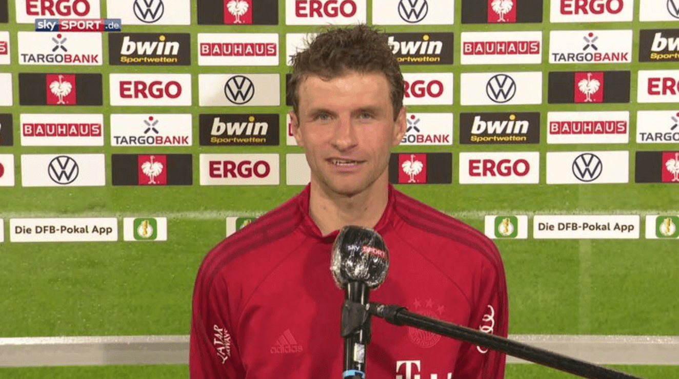 Thomas Muller wkurzył się po odpadnięciu z Pucharu Niemiec. Dziennikarka ofiarą Obraz wpisu