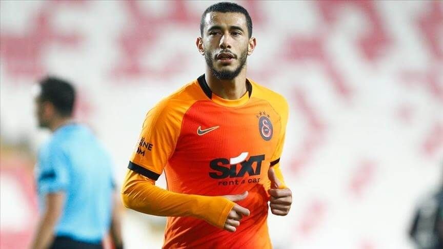 Galatasaray rozwiązało kontrakt ze swoim piłkarzem, bo ten… narzekał na stan murawy Obraz wpisu