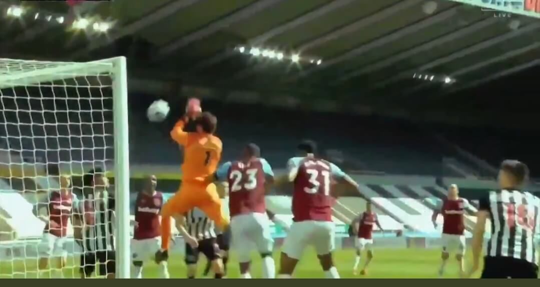 West Ham oddala się od Ligi Mistrzów! Fatalny błąd Fabiańskiego [WIDEO] Obraz wpisu