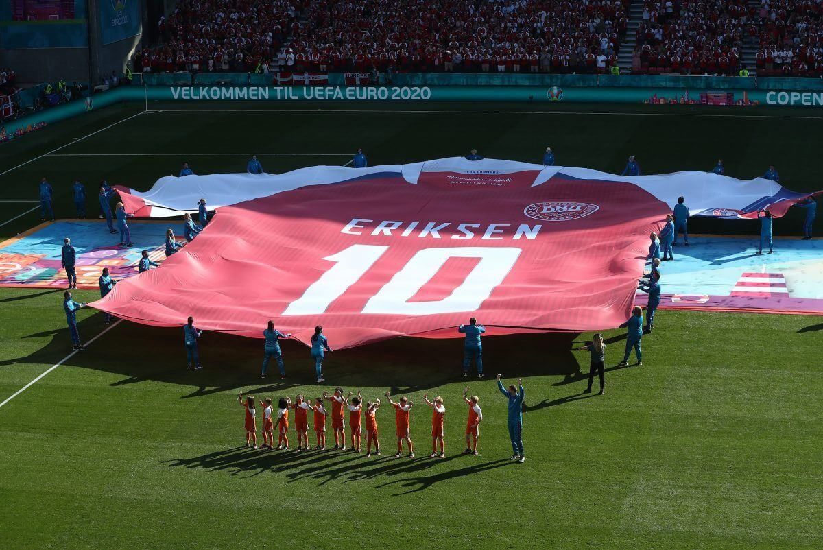 Christian Eriksen odwiedził kolegów z reprezentacji na treningu! „Tego potrzebowaliśmy” Obraz wpisu