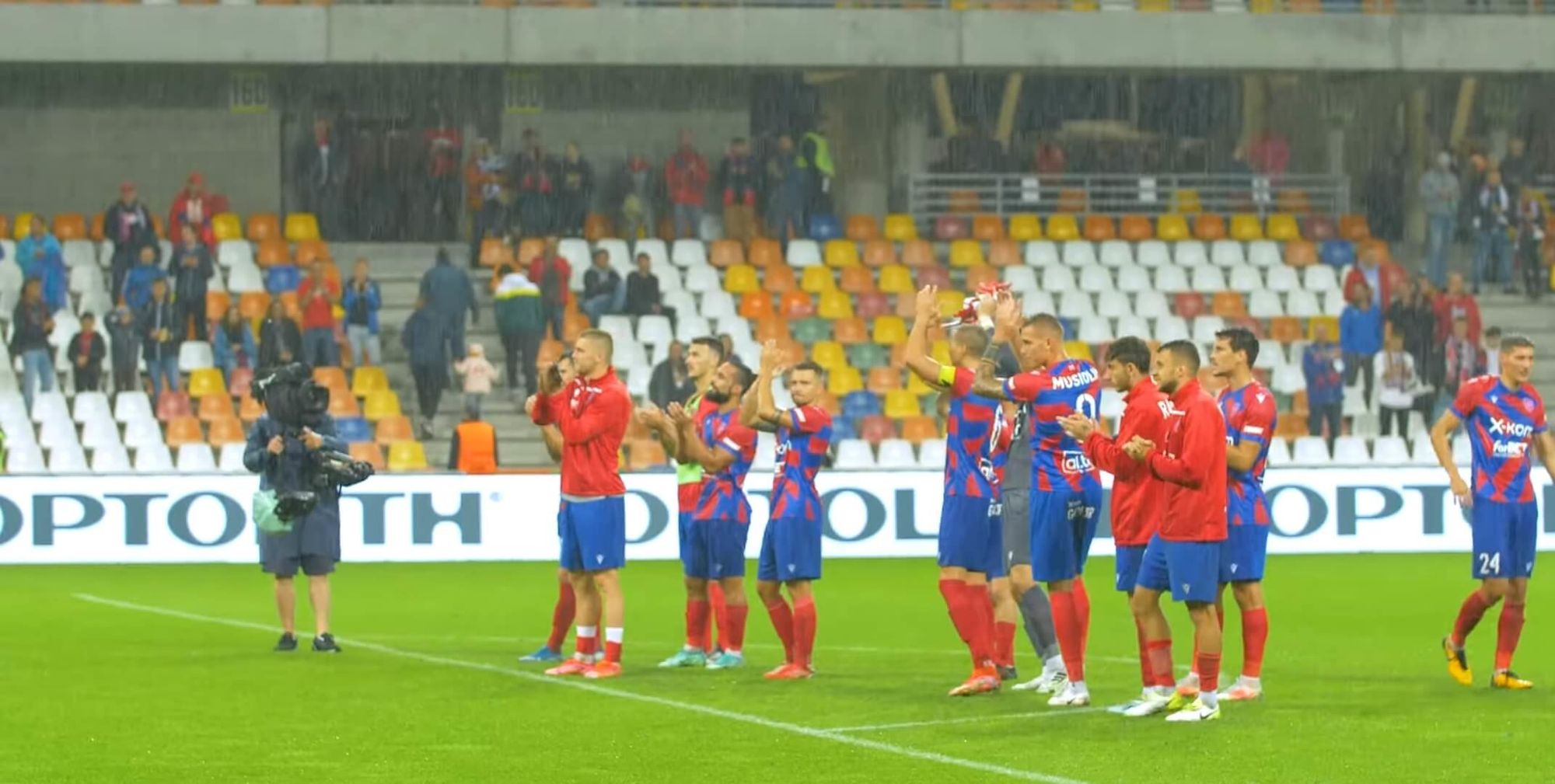 Koniec marzeń Rakowa Częstochowa! Podopieczni Marka Papszuna żegnają się z europejskimi pucharami [REAKCJE] Obraz wpisu
