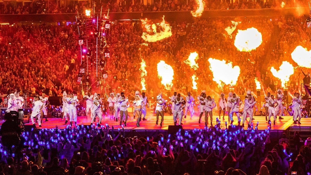 Kolejna reforma w piłce nożnej? Przerwa wydłużona do 25 minut i występy, jak z Super Bowl Obraz wpisu