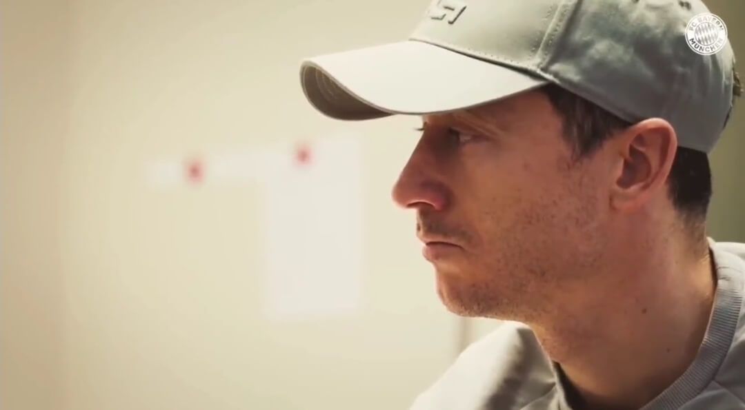 Tak Robert Lewandowski zareagował na wieść o przerwie spowodowanej kontuzją. Był załamany [WIDEO] Obraz wpisu