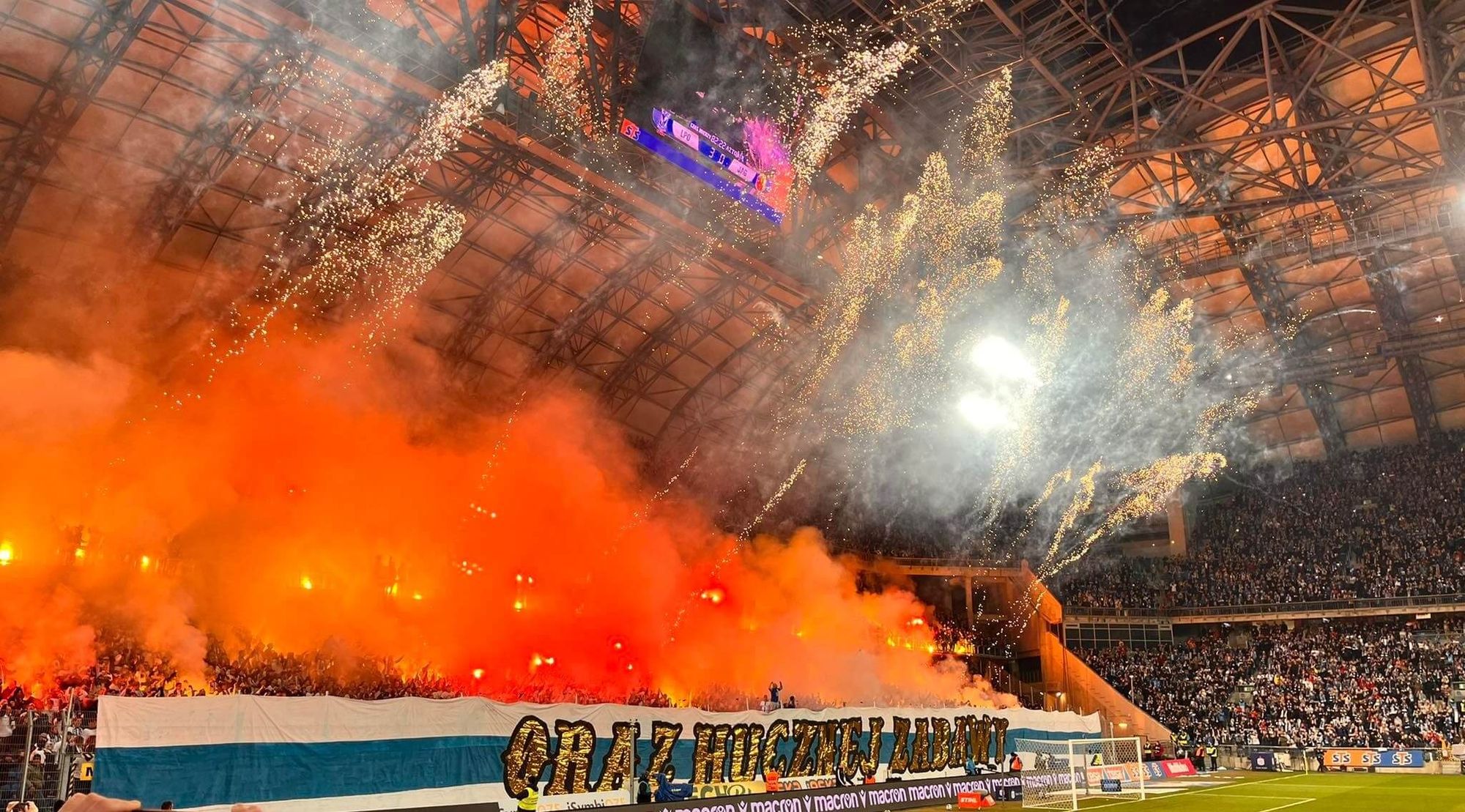 UEFA ukarała Lecha Poznań. Komisja dopatrzyła się trzech przewinień Obraz wpisu
