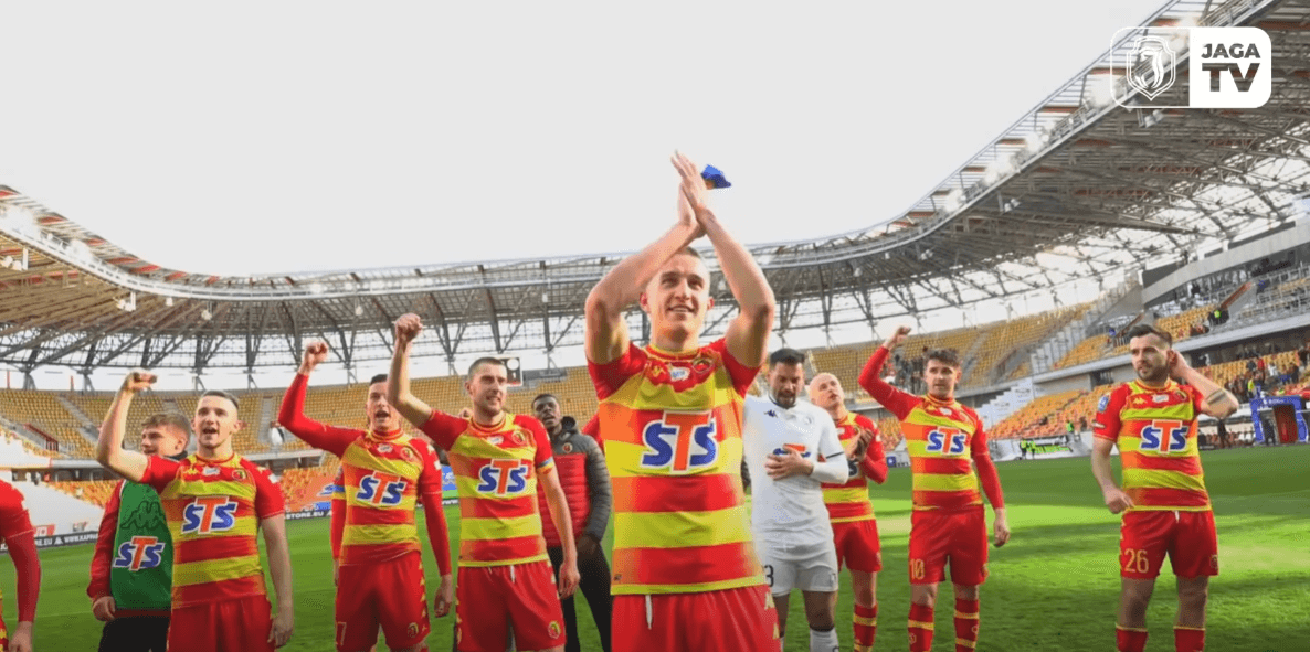 Wieczysta Kraków chętna na kolejny głośny transfer. Na celowniku napastnik Jagielloni Białystok Obraz wpisu