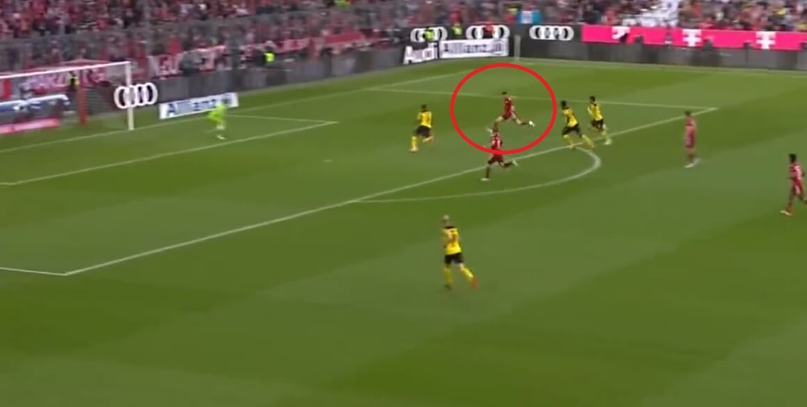 Robert Lewandowski z bramką przeciwko Borussii Dortmund! Bayern prowadzi już 2:0 [WIDEO] Obraz wpisu